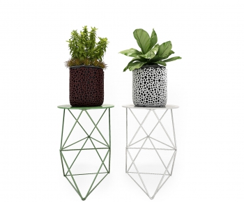 Modern Potted Green Plant-ID:658702142