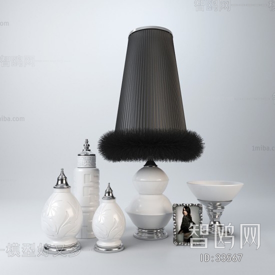 Post Modern Style Decorative Set