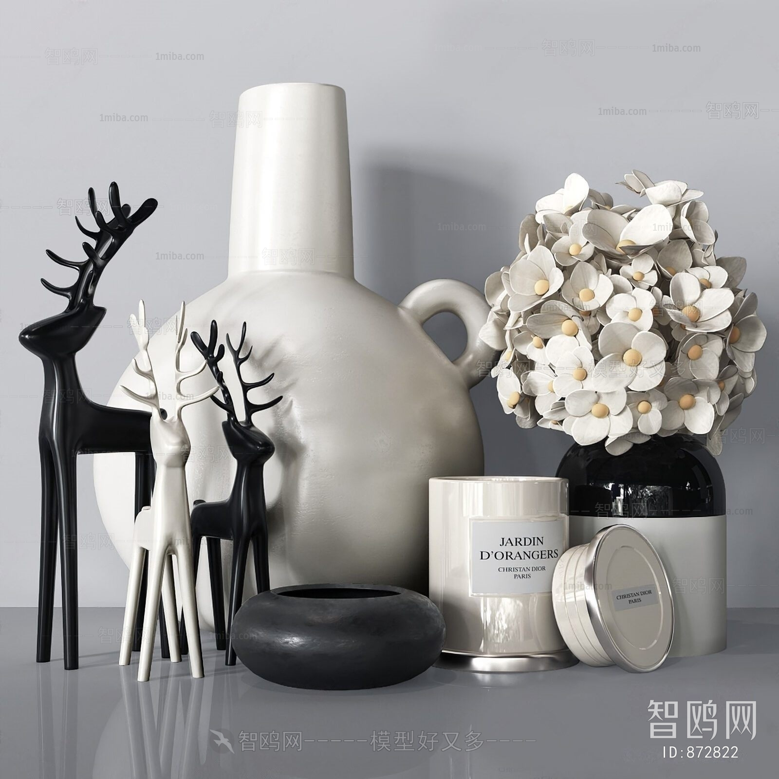 Modern Decorative Set