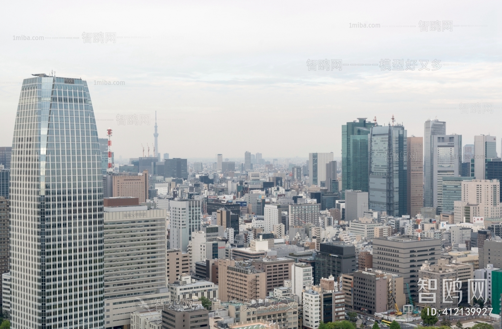 白天城市外景