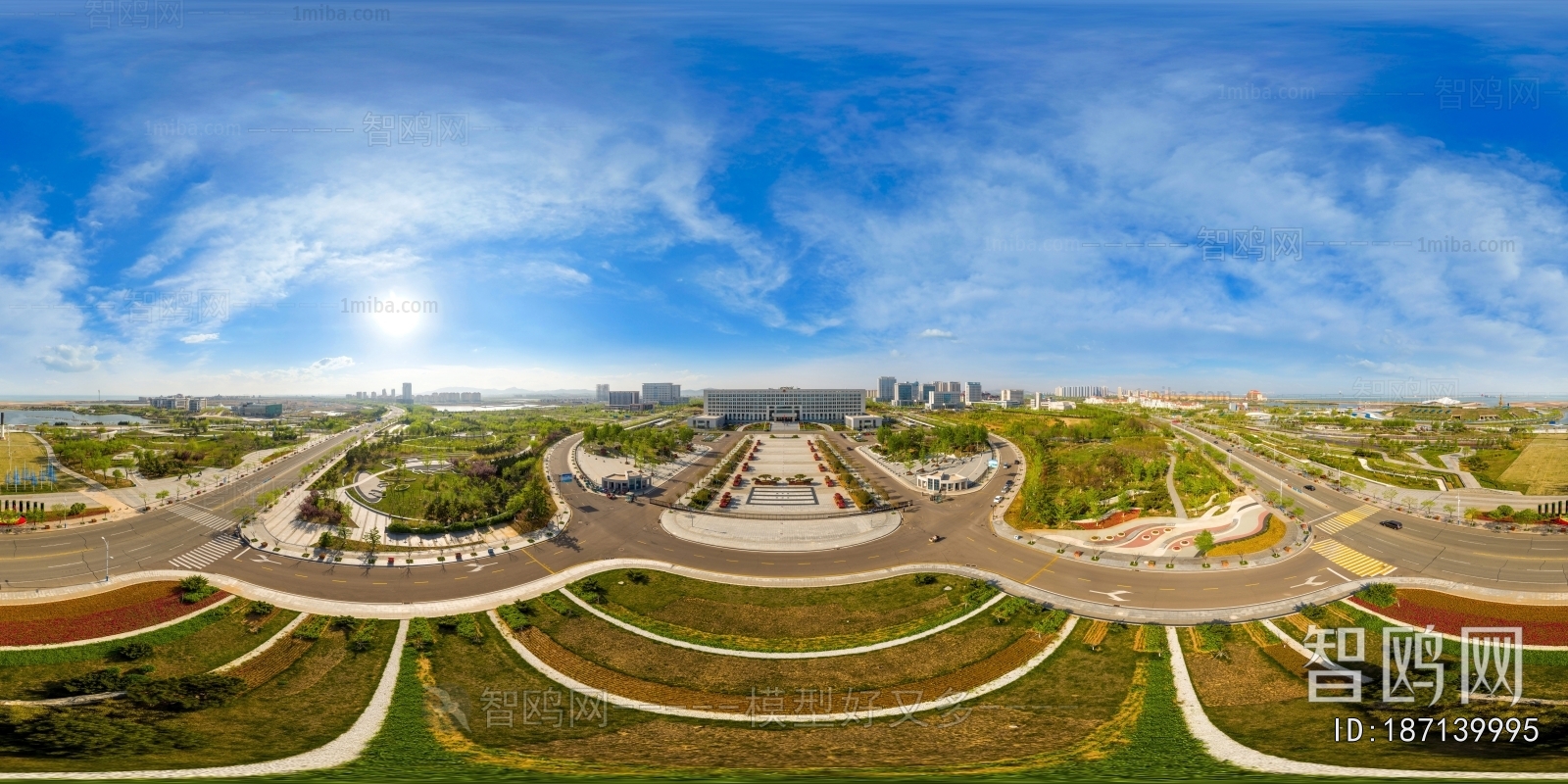 白天城市休闲广场全景HDR