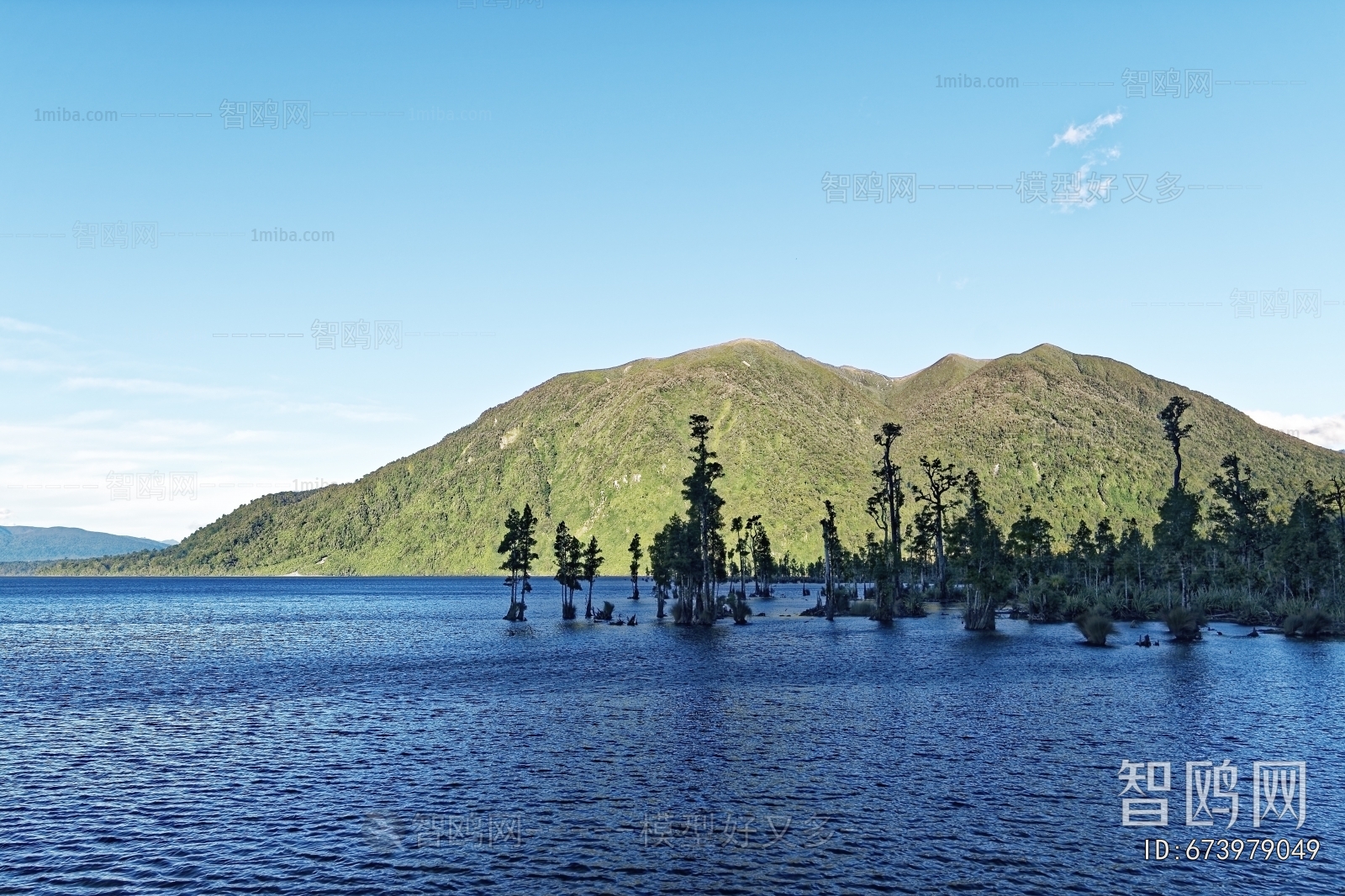 现代湖泊森林风景