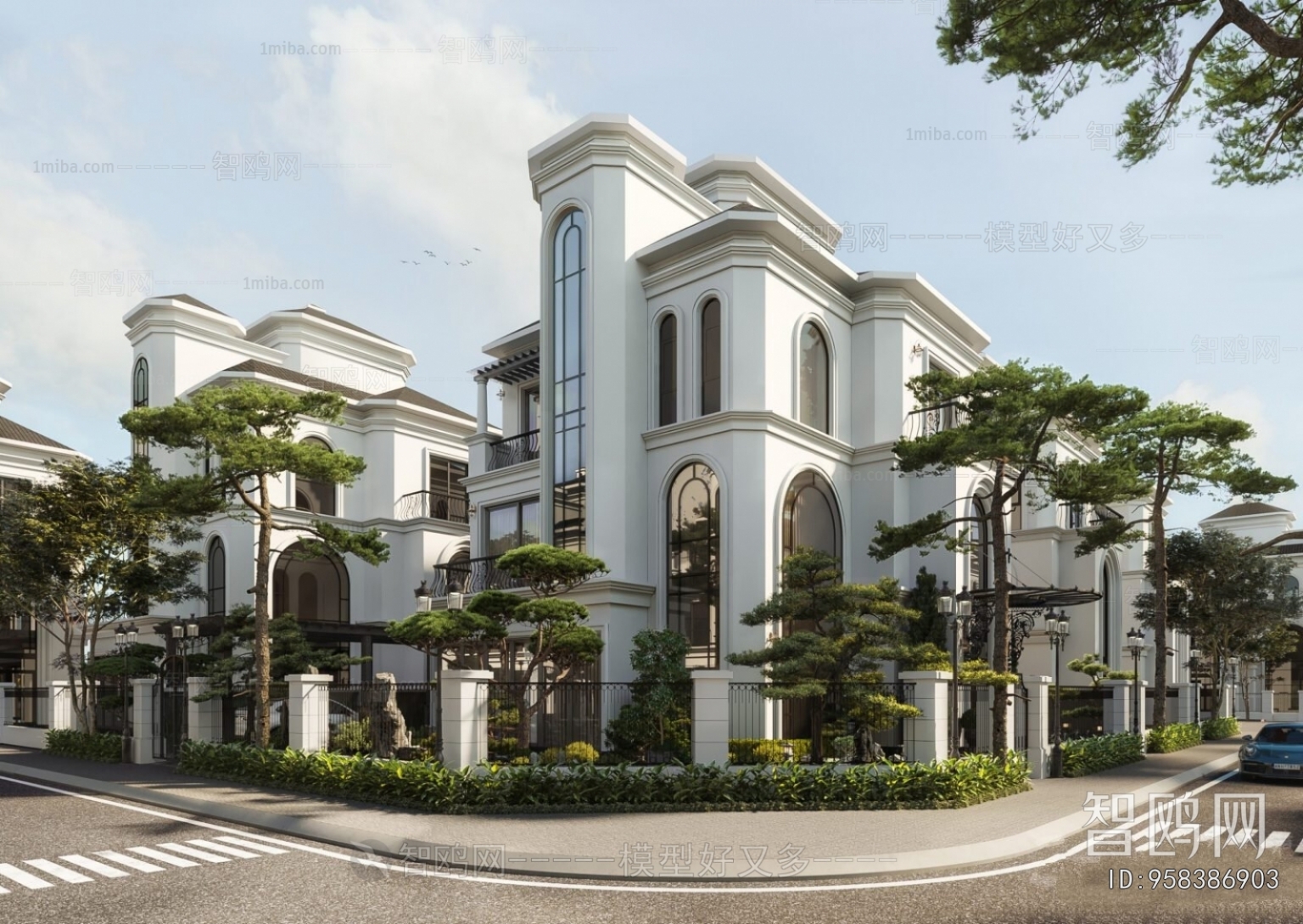 Simple European Style Courtyard/landscape