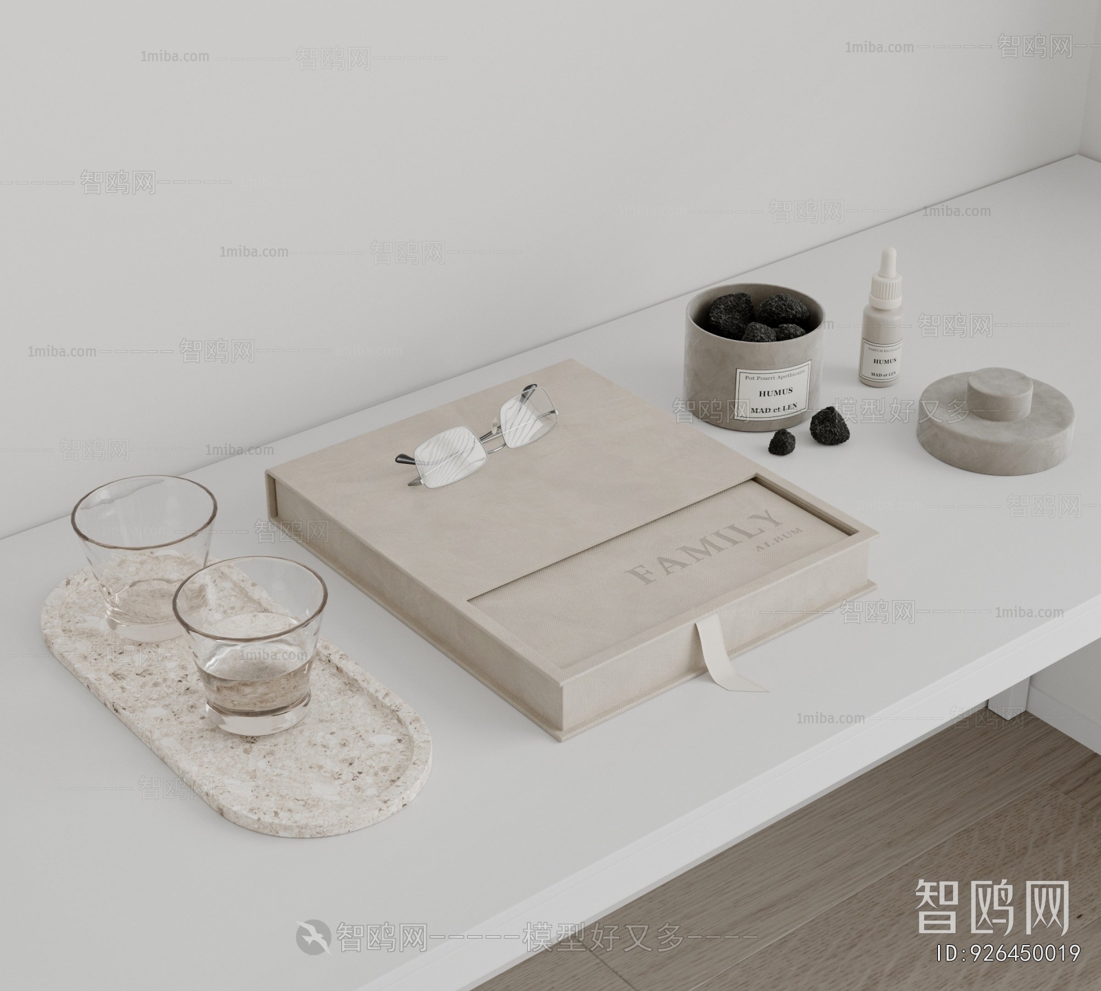 Modern Decorative Set