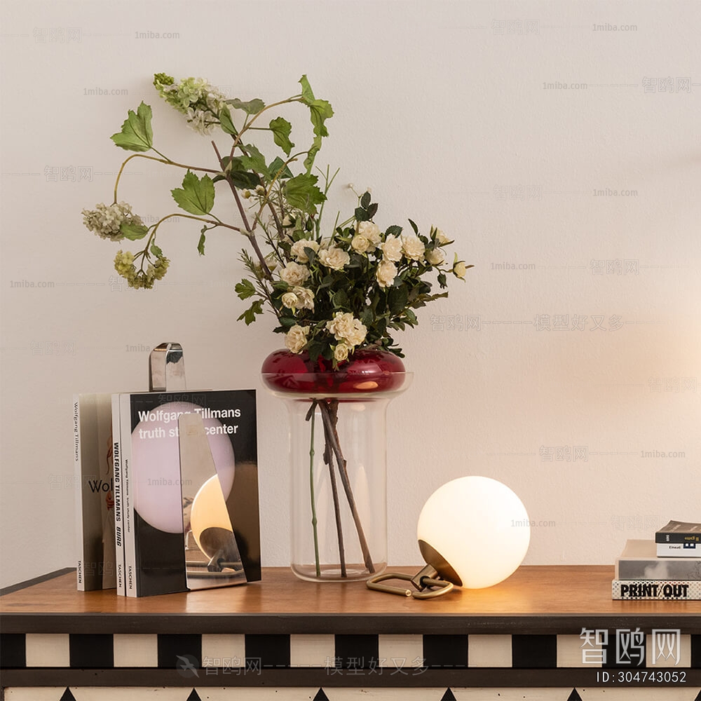 Modern Flower Arrangement