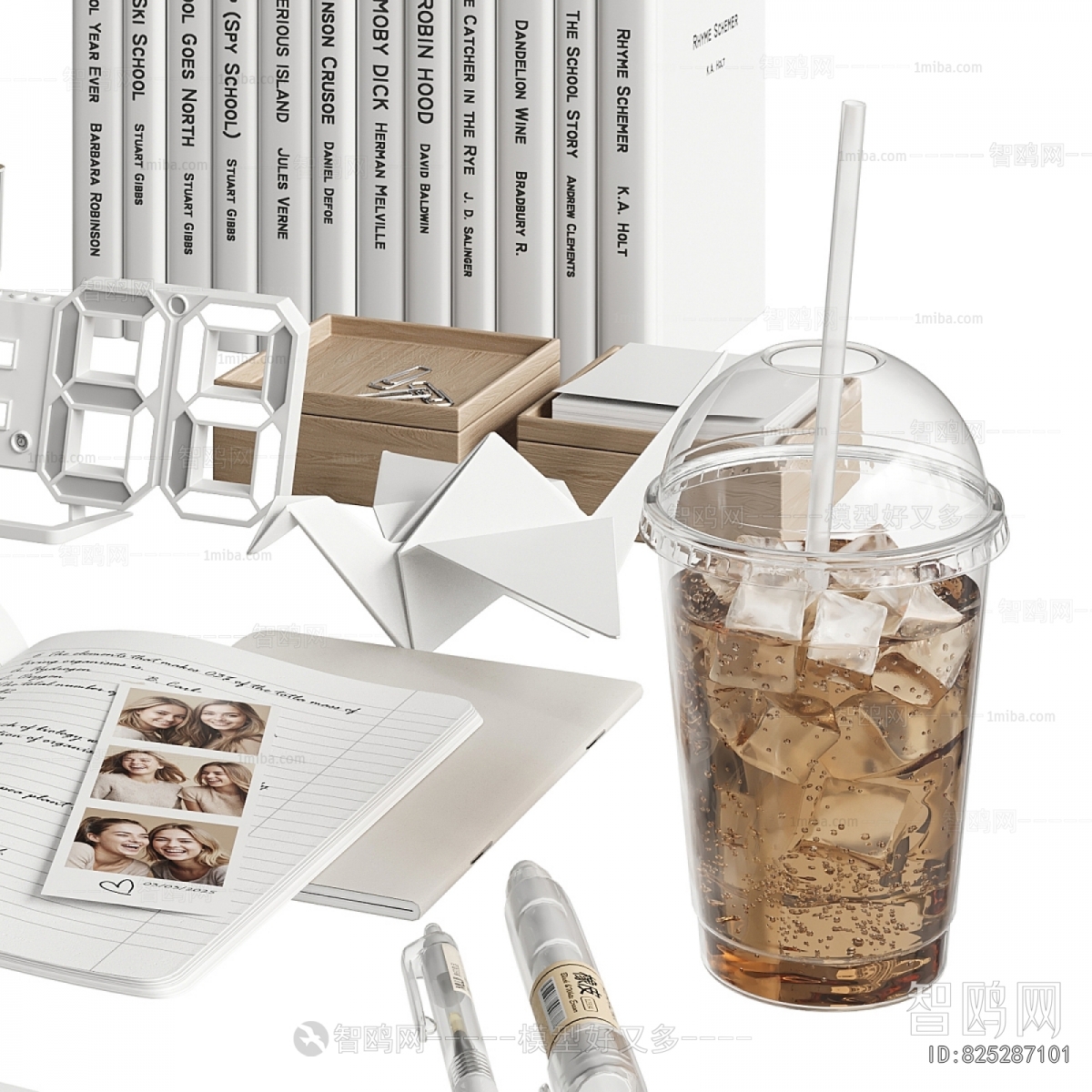 Modern Decorative Set