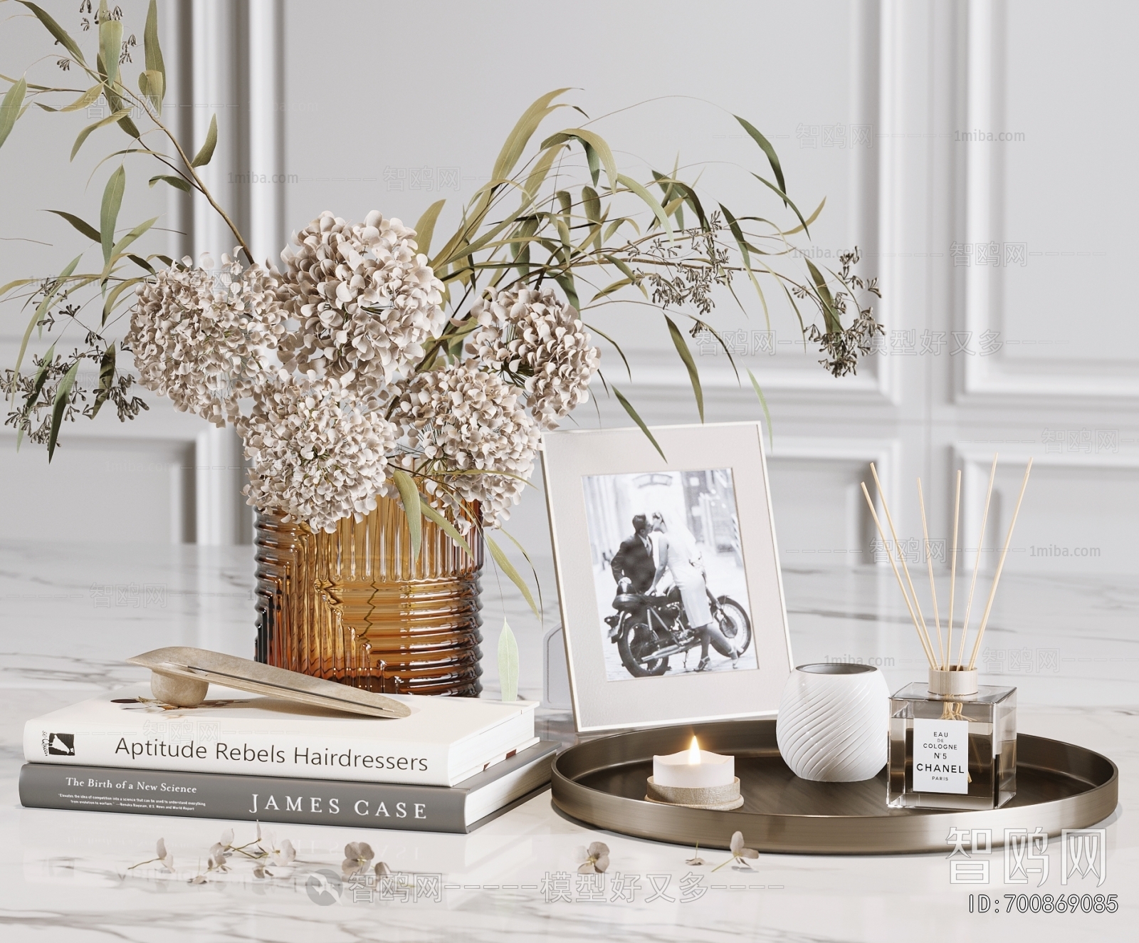 Modern Decorative Set