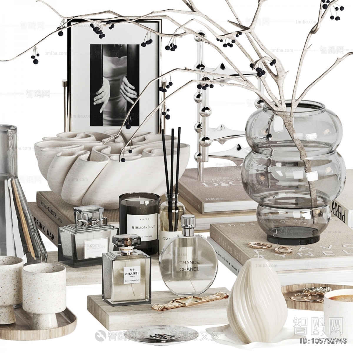 Modern Decorative Set