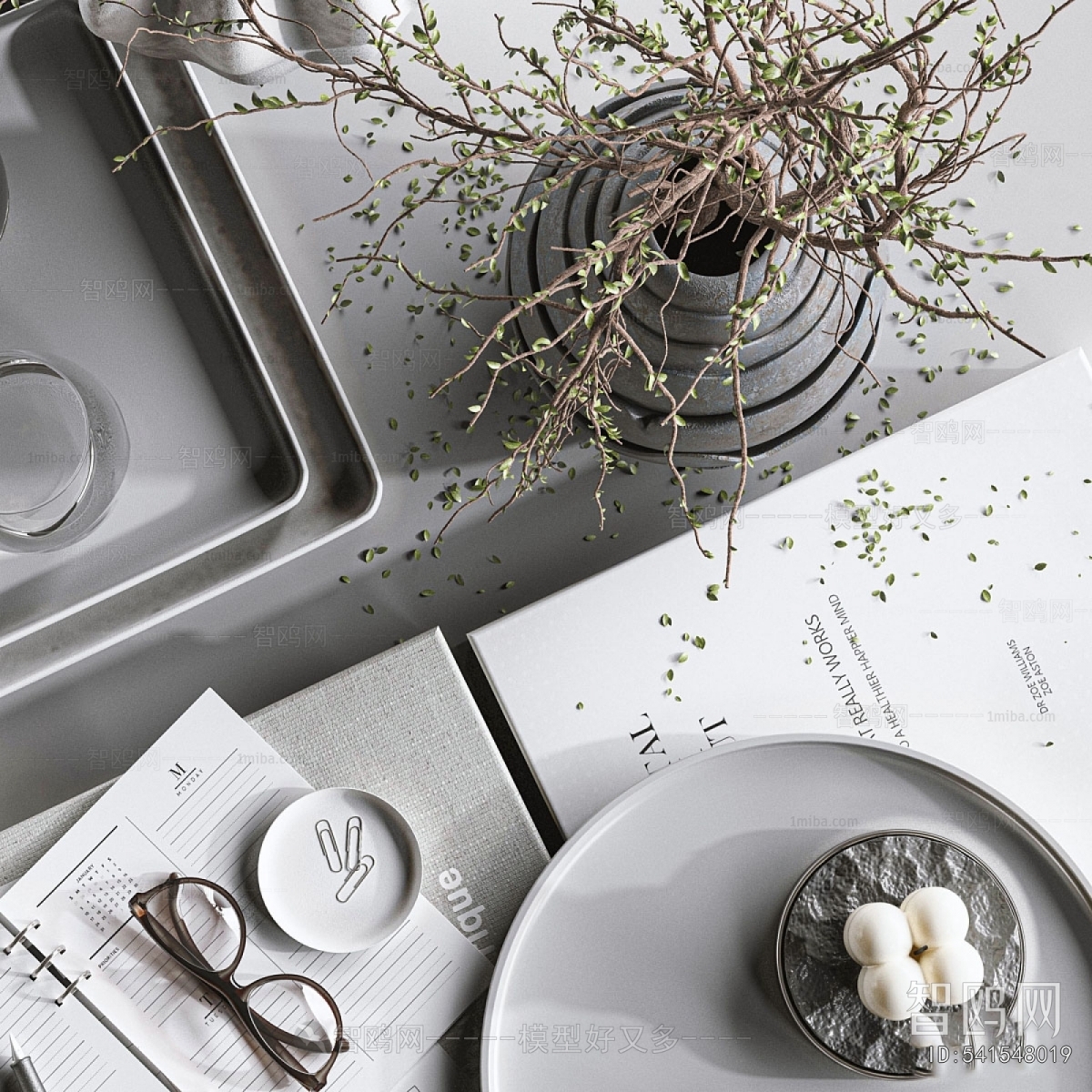 Modern Decorative Set