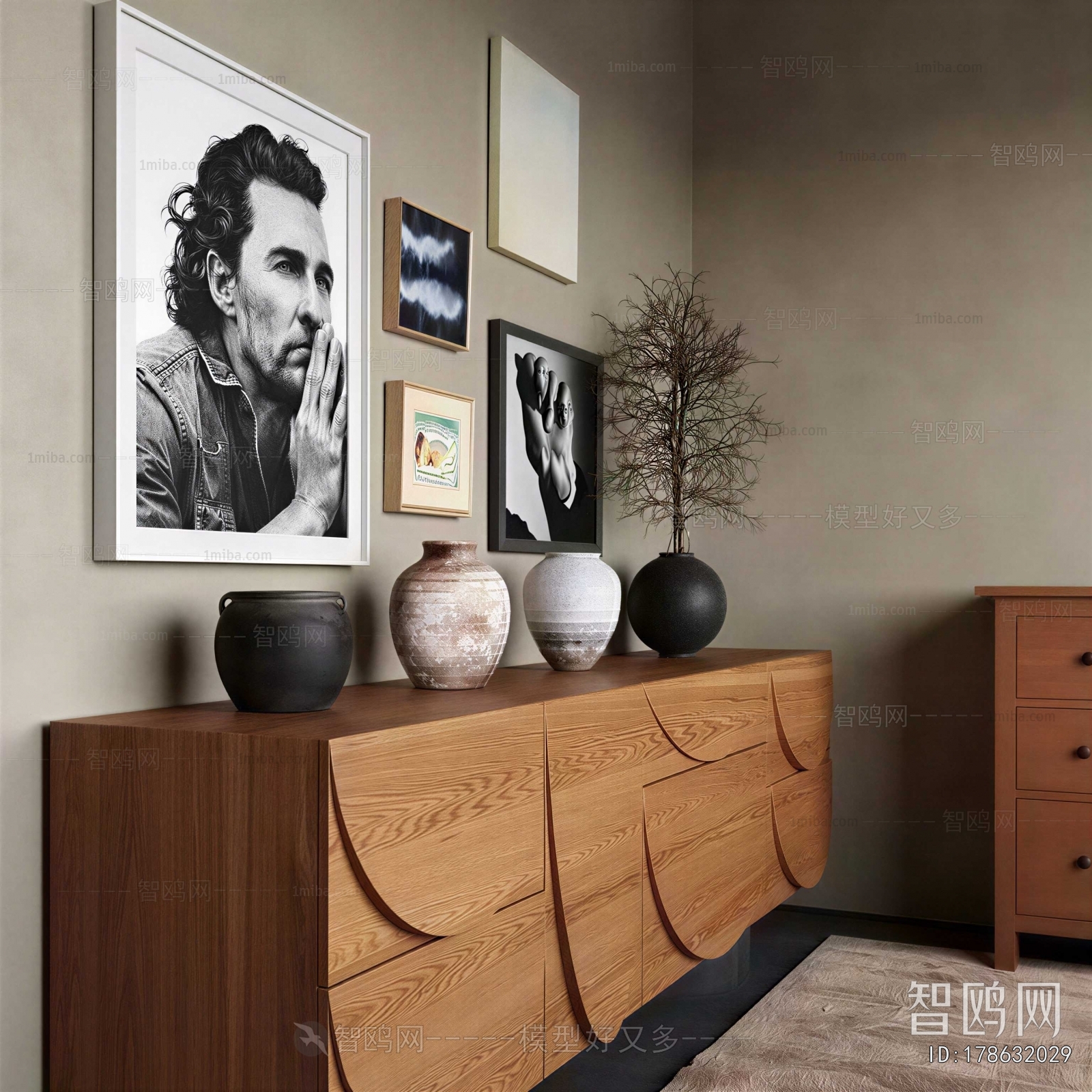 Modern Entrance Cabinet