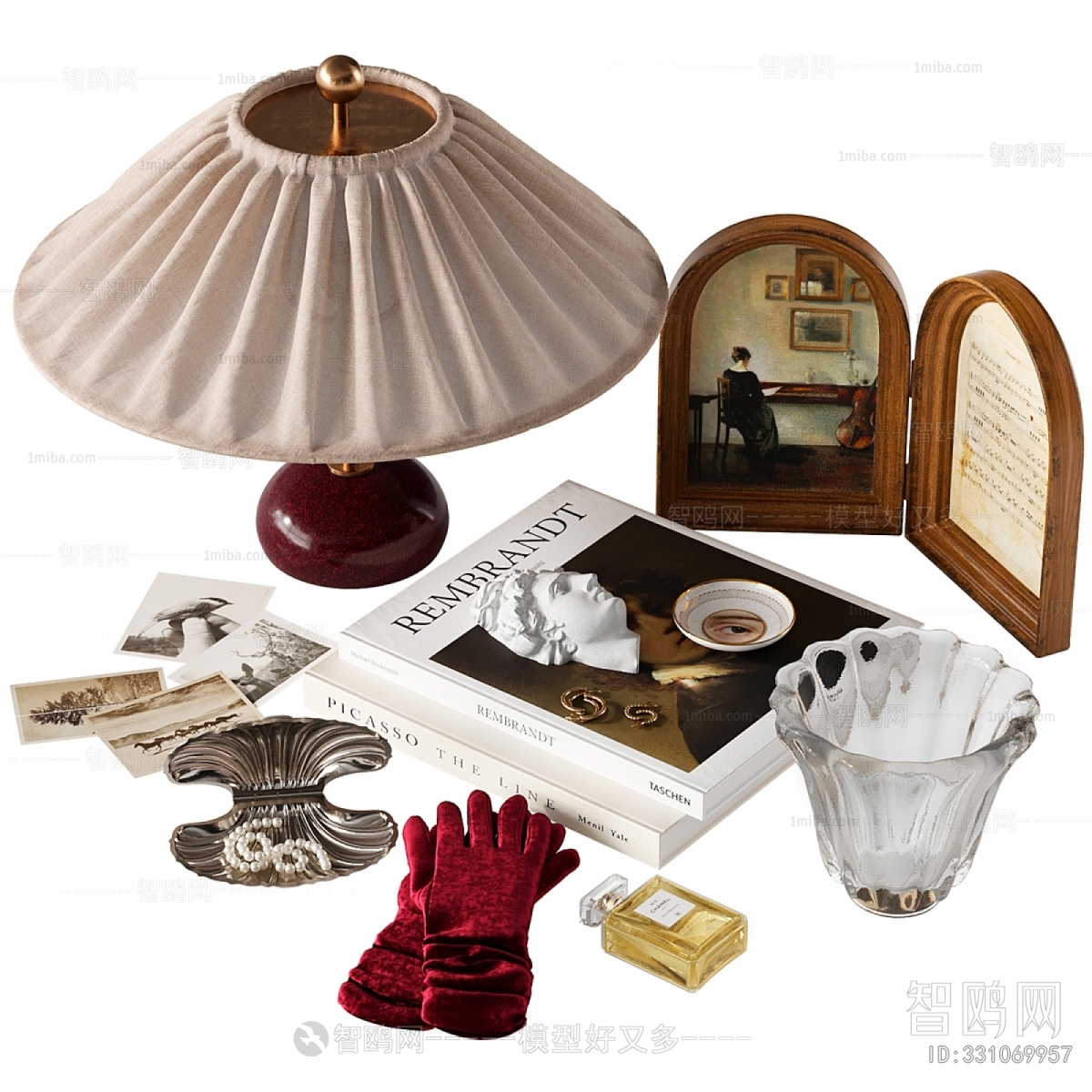 Modern Decorative Set