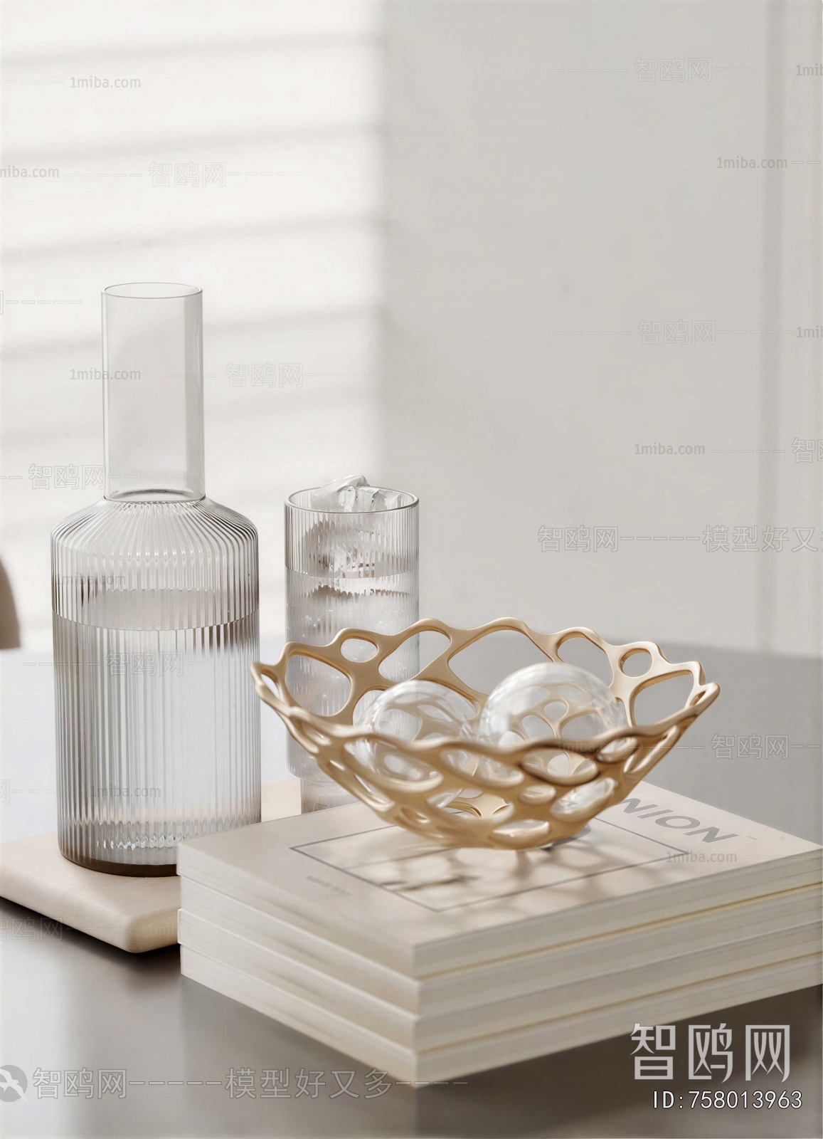Modern Decorative Set