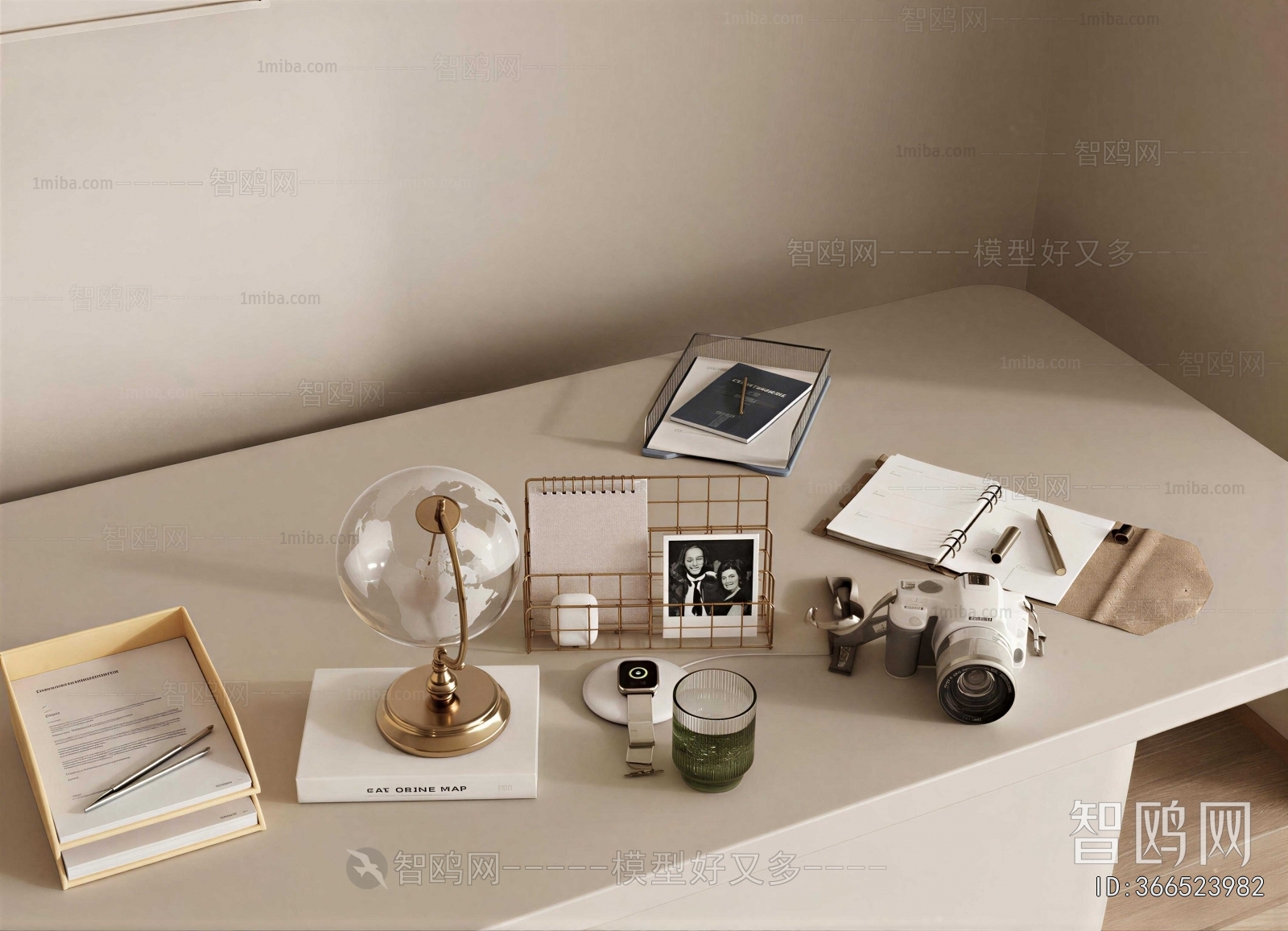 Modern Decorative Set