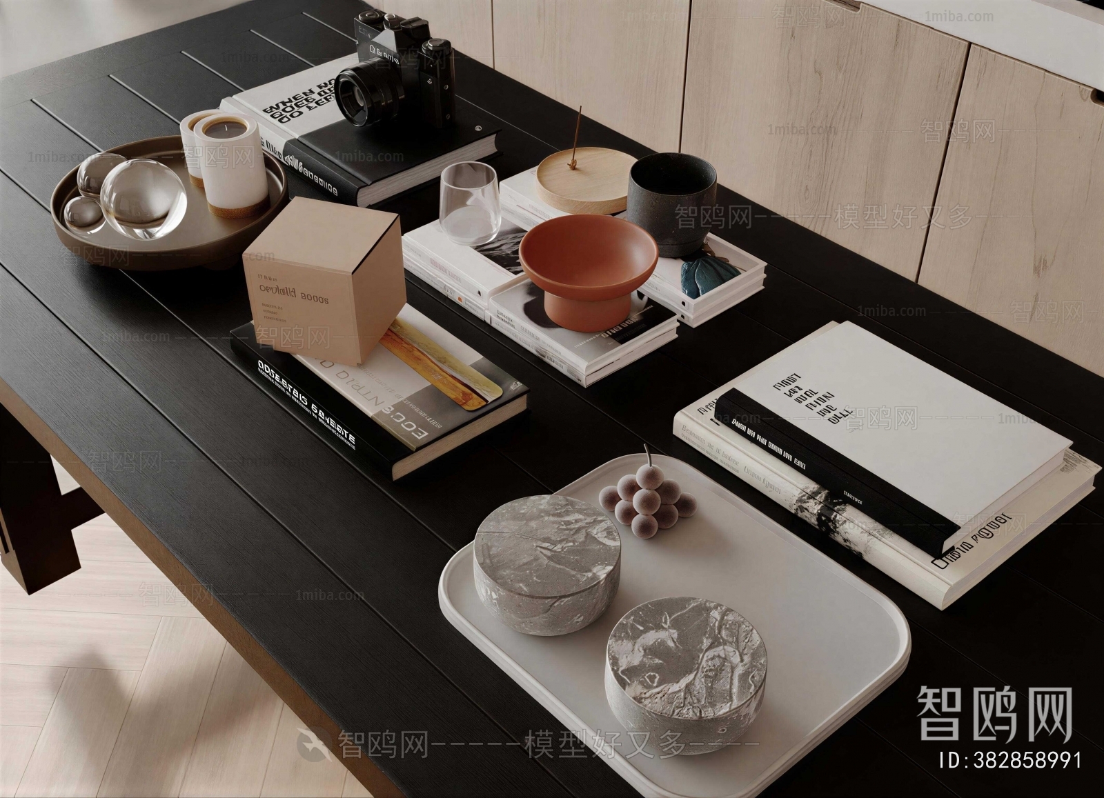 Modern Decorative Set