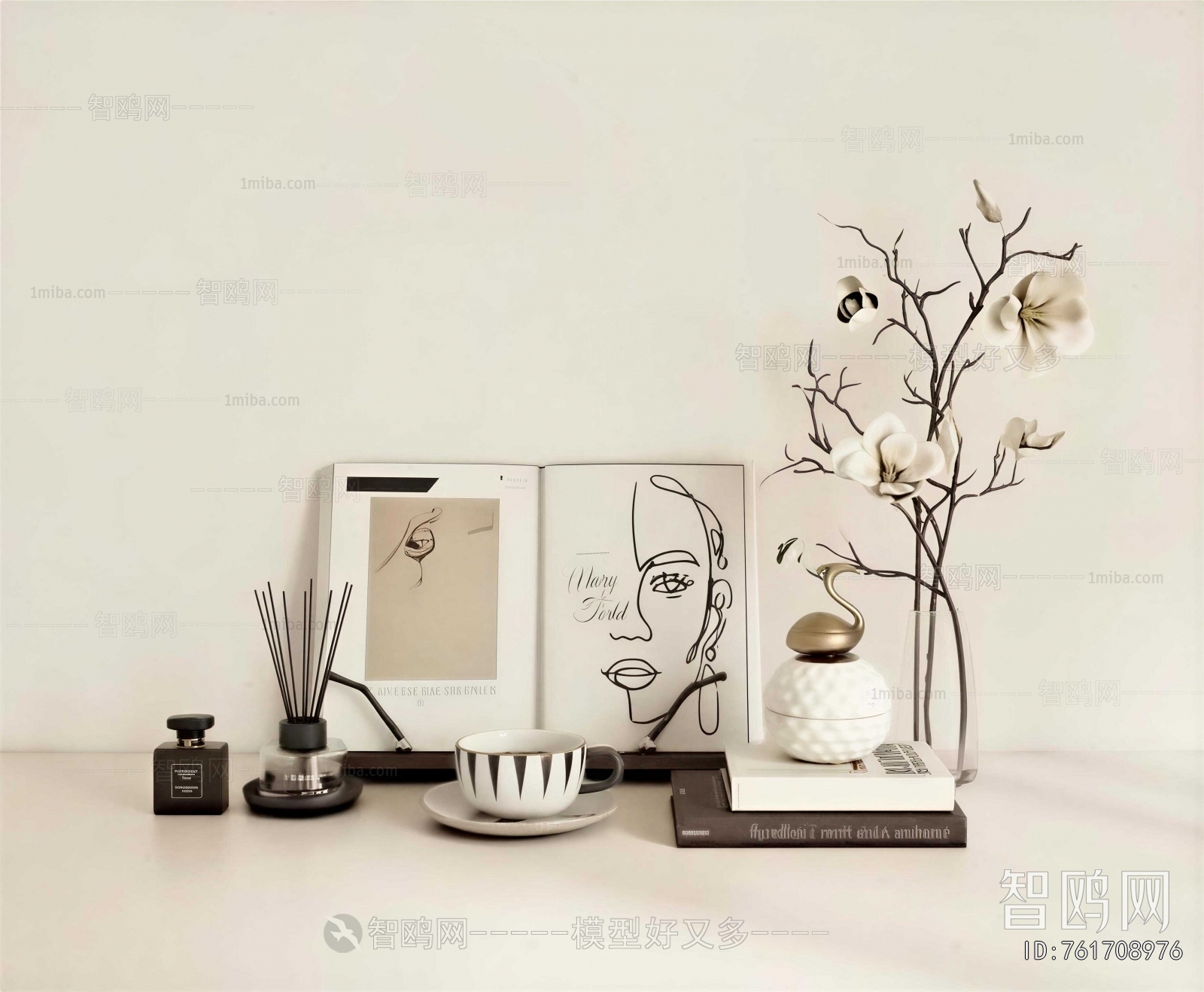 Modern Decorative Set