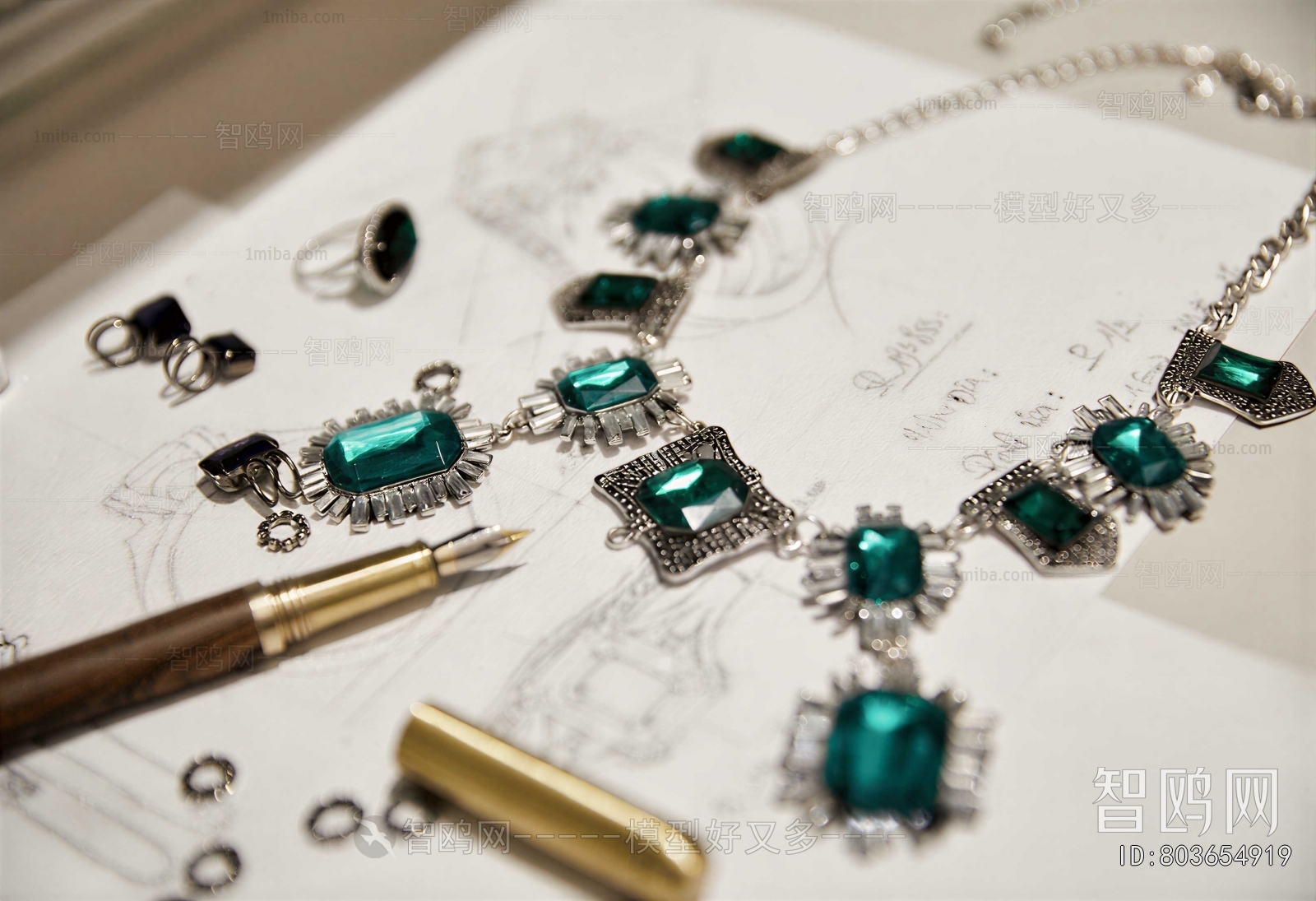 Retro Style Jewelry