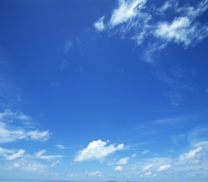 天空蓝天白云-ID:475692999