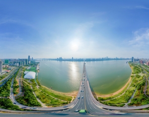 白天城市郊外河流绿化全景HDR-ID:224143032