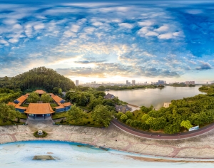 白天湖泊生态绿化全景HDR-ID:622489528