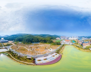 白天城市郊外河流全景HDR-ID:450666904