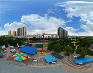 白天城市广场绿化全景HDR-ID:719118127