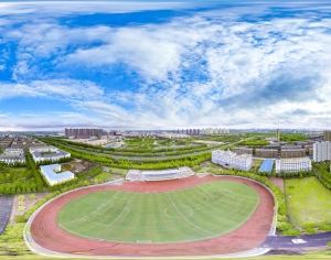 HDR白天城市运动操场广场-ID:182235963