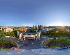 HDR白天城市生态绿化全景-ID:5958408