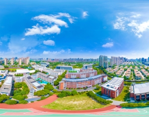 HDR运动健身操场体育广场-ID:186088091