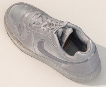 Modern Shoes-ID:382488017