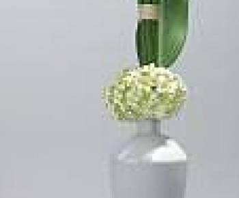 Modern Flower Arrangement-ID:577080285
