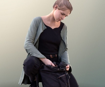 Modern Woman-ID:298660997