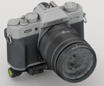 Modern Digital Camera-ID:530546906