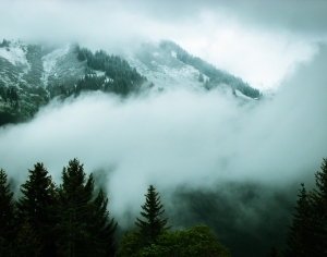 新中式山水烟雨朦胧风景-ID:6307415