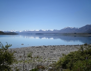 现代雪山湖泊风景-ID:6307431