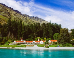 欧式别墅湖泊山水风景-ID:816205021