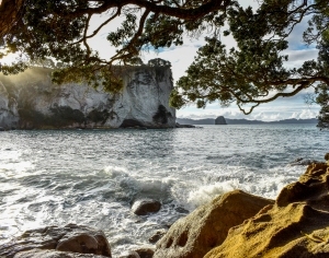 现代海边礁石风景-ID:6308680