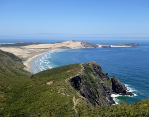 现代海边风景-ID:223479036