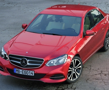 Modern Car-ID:790360933