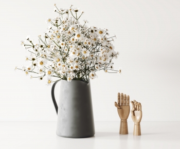 Modern Flower Arrangement-ID:678658015