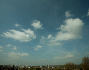 天空外景-ID:703979973