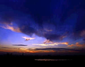 天空外景-ID:747045046