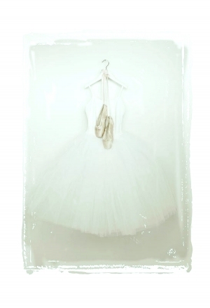 ModernModern Wallpaper