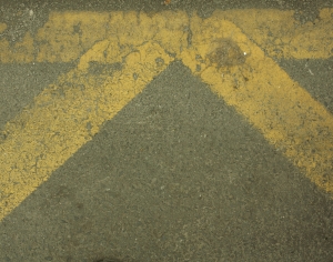 现代马路路面-ID:135864021