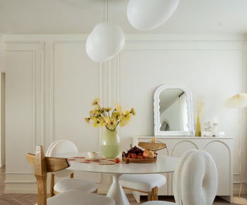 French Style Dining Room-ID:673824076