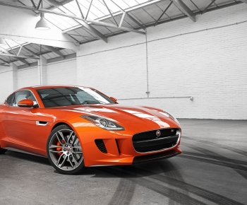 Modern Car-ID:996617086