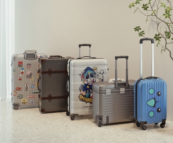 Modern Tourist Box-ID:672751906