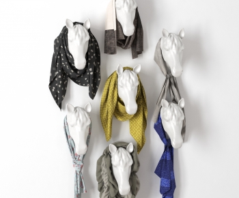 Modern Coat Hanger-ID:467828042