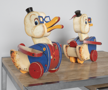 Modern Toys-ID:868279934