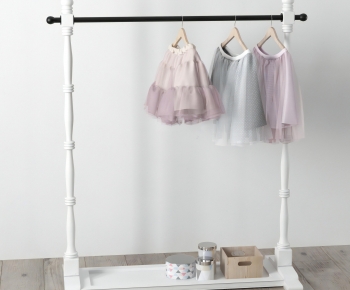 Modern Coat Hanger-ID:198848017