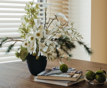 Modern Flower Arrangement-ID:767891886